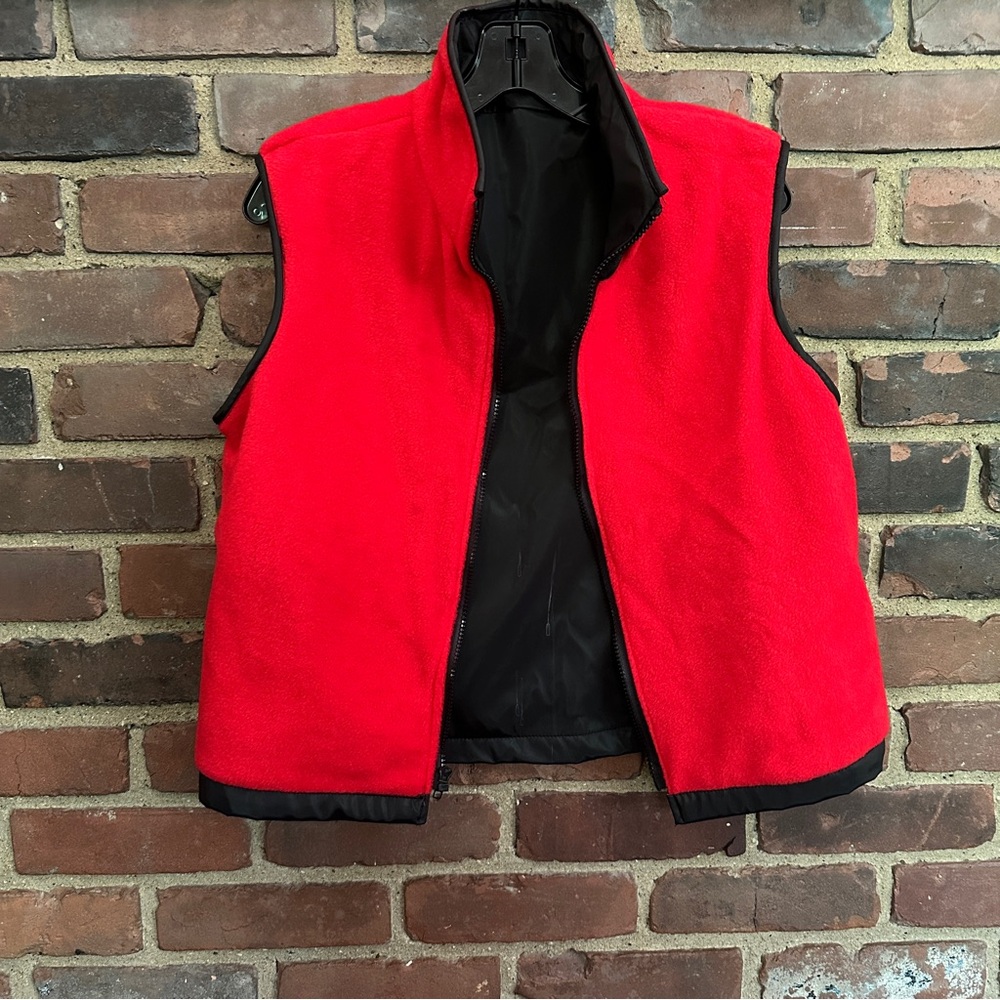 FUNHOUSE vest zip up with Pockets-38 chest / 21” long